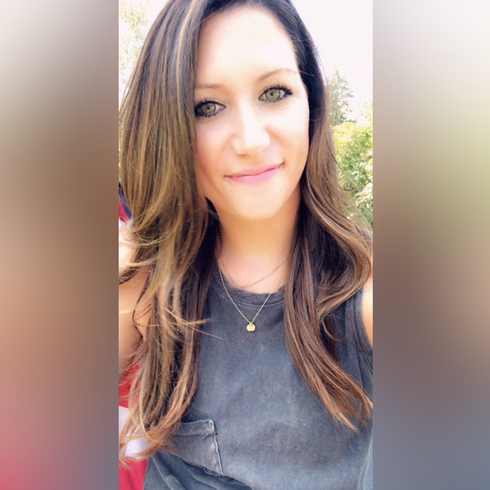 Meet your Posher, Nikki